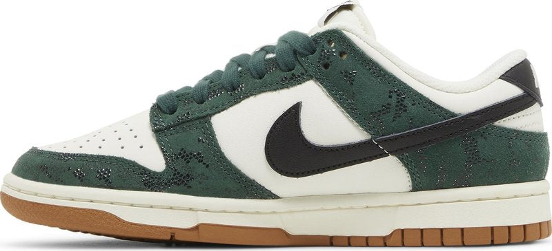 Wmns Dunk Low  Green Snake  FQ8893-397